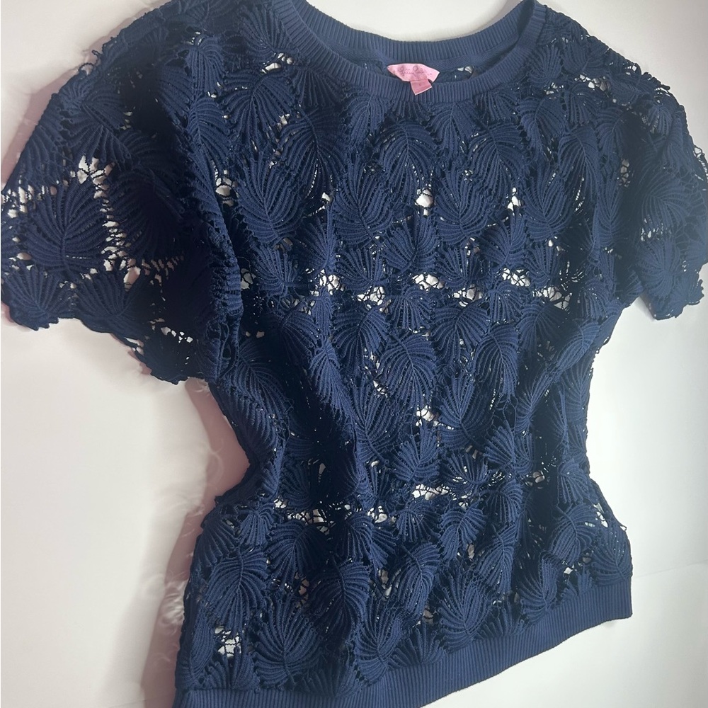 Lilly Pulitzer Navy Floral Lace Crochet Short-Sleeve Top EUC Sz S Coastal Granny - Picture 6 of 9